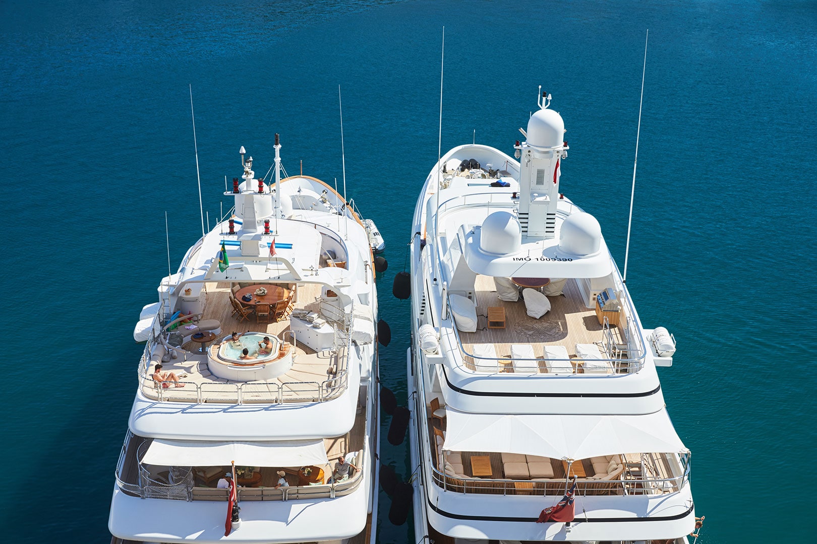 chartering a yacht prices